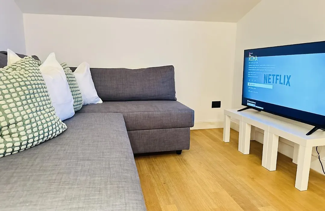 PM 26 Via Riccardo Morbelli Guest House-1